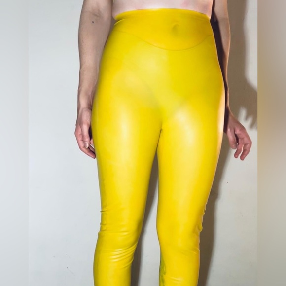 bright yellow latex legging by sensitive architecture latex - Picture 9 of 11